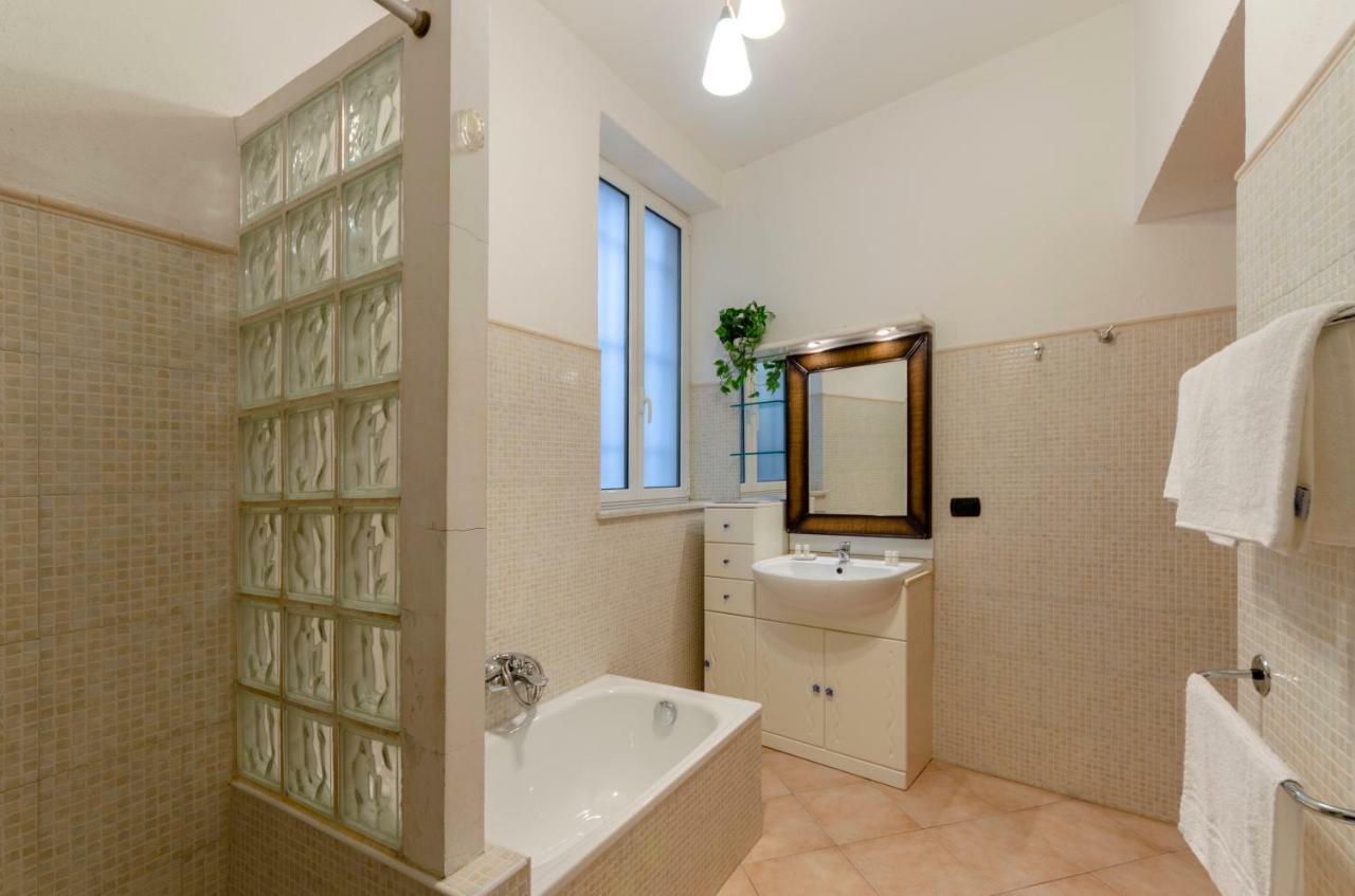 Appartement Joivy Warm Family Apt Near Porto Antico à Gênes Extérieur photo